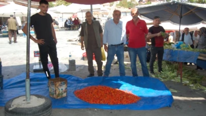 Şifa Deposu Kuşburnu Büyük Rağbet Görüyor!