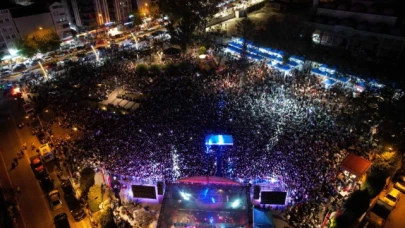 Suluova'da etkinlikler Düdublüman konseri ile son buldu