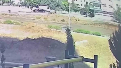 1 kişinin öldüğü feci kaza kameraya yansıdı