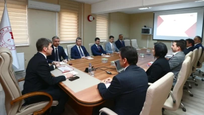 Bakan, İl Tarım ve Orman Müdürlüğü'nden brifing aldı