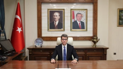 Bakan: Yaşlılarımıza hürmet, ömrümüze bereket katacaktır