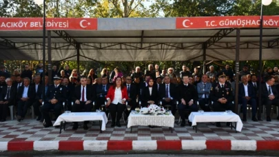 Cumhuriyet Bayramı Gümüşhacıköy'de coşkuyla kutlandı