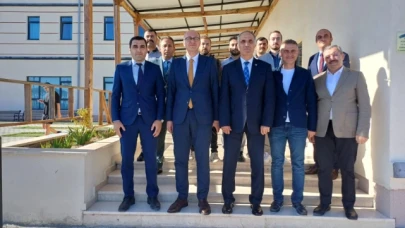 Daire Başkanı Avan, Merzifon'da
