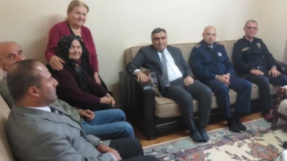 Karaaslan, Şehit ve Gazi Ailelerini Ziyaret Etti