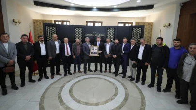 Muhtarlar Vali Bakan'ı ziyaret etti