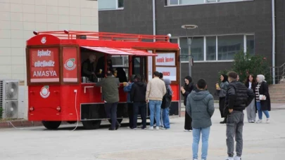 Nostaljik tramvay 'Çorbabüs' oldu