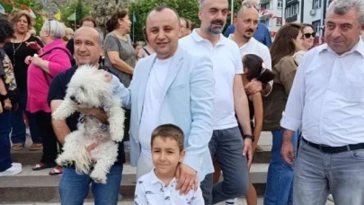 Sevindi: 4 Ekim, bir kutlama günü olmaktan çıktı!