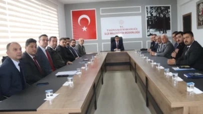 Taşova Kaymakamı Salih Kartal, göreve başladı