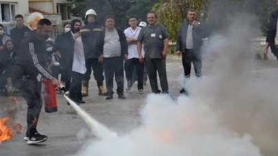 Taşova'da hastanedeki tatbikat gerçeğini aratmadı