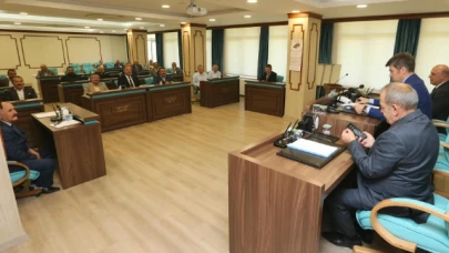 Vali Bakan, İl Genel Meclisi Toplantısı'na katıldı
