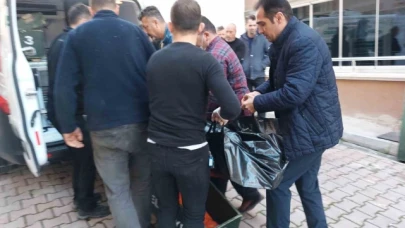 Adliye çalışanı evinde ölü bulundu