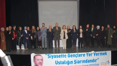 AK Kadınlar ‘Özdemir’ İle Devam