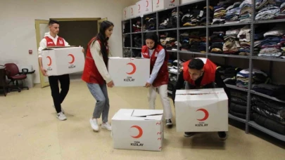 Amasya Kızılay Butik'ten 3 yılda 15 binden fazla üniversiteliye kıyafet desteği