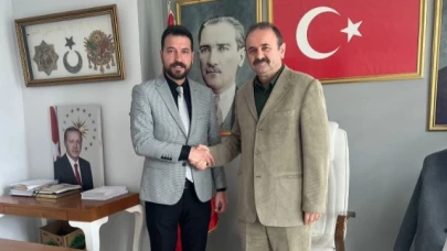Emre Keleş, Bayrağı Şahinoğlu'ndan Devraldı