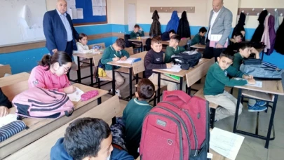 Gültekin ortak sınavları yerinde inceledi