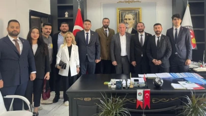 İl Gençlik Kolları Başkanı Önder'den Özalp'e ziyaret