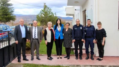 Kaymakam Erdoğan'dan emekli öğretmenlere ziyaret