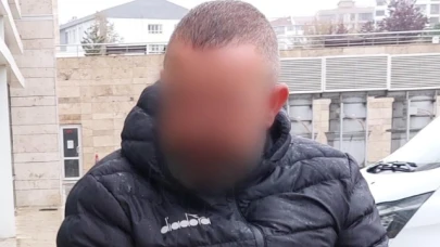 Oğlunu bıçakla yaralayanı bıçakladı