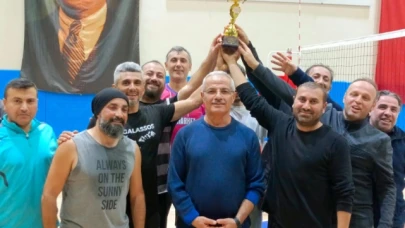 Öğretmenler Kozlarını Sporda Paylaştılar