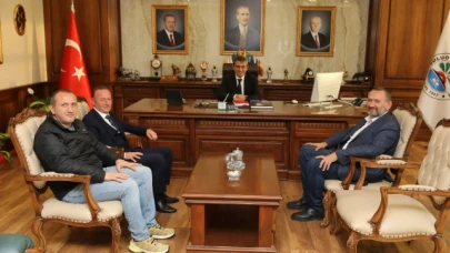 Tunç'tan Başkan Uzun'a hayırlı olsun ziyareti