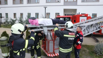 Amasya'da yangın tahliye ve kurtarma tatbikatı yapıldı