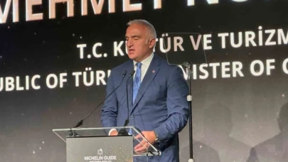 Bakan Ersoy: "Türkiye, 2024 yılının ilk 9 ayında 49,2 milyon ziyaretçiyi ağırladı ve 46,9 milyar dolar turizm geliri elde etti"