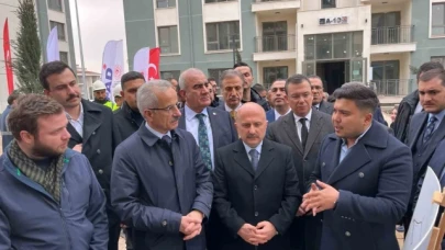 Bakan Uraloğlu İndere'de kalıcı deprem konutlarını inceledi