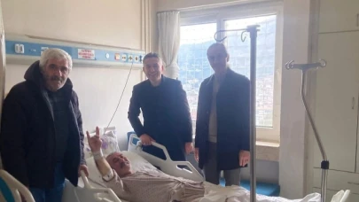 Başkan Akgül’den Ahmet Morkoç’a geçmiş olsun ziyareti