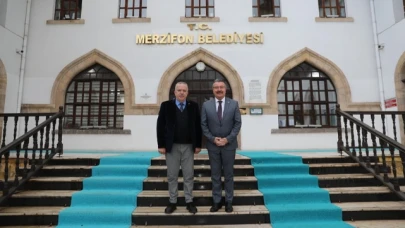 Başkan Kargı Rektör Turabi'yi misafir etti