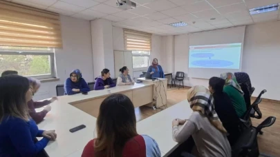 Cinsel Yolla Bulaşan Hastalıklar Sunumu yapıldı