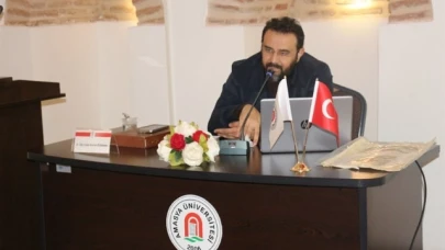 "El Yazmaları Bize Ne Anlatır?" konulu seminer düzenlendi