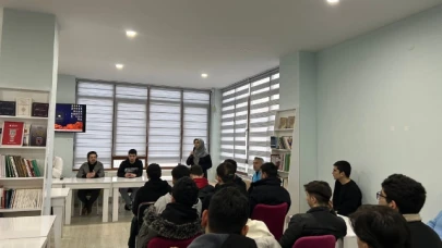 Gençlere Yönelik "Bir Konu Bir Konuk" Projesi Devam Ediyor