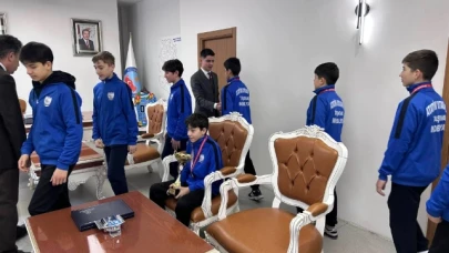 Hentbol'da İl Birincisi Taşova oldu