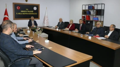 İdari kadro Katipoğlu başkanlığında toplandı