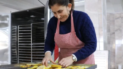 Kadın emeğinden 4 ton ayva!