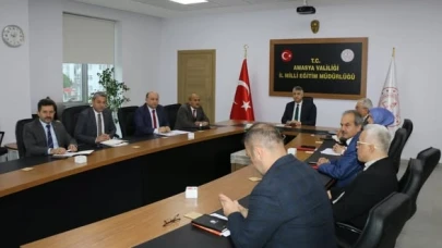 Katipoğlu başkanlığında Değerlendirme Toplantısı Yapıldı