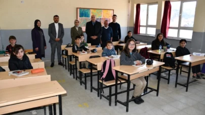 Kaymakam Güneş, köy okullarını ziyaret etti
