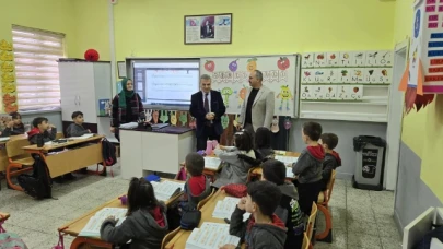 Müdür Davu, okul ziyaretlerine devam ediyor