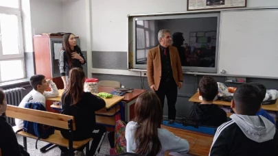 Müdür Davu, okul ziyaretlerine devam ediyor