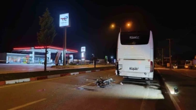 Otobüs ile motosikletin karışığı kazada ağır yaralanan çocuk hayatını kaybetti