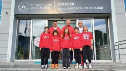 Öztürk'ten Kutlubey Okulları Spor Kulübü'ne tebrik