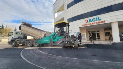 Suluova Devlet Hastanesi'ne asfalt çalışması