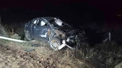 Taşova'da otomobil tarlaya uçtu: 1 ölü
