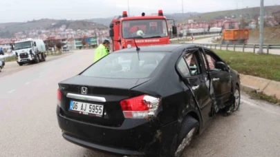 Trafik kazası: 3 yaralı