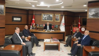 Turabi Altınok ve İskender'i misafir etti