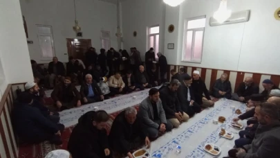 Uzunoba Köyü Camii'nde "Sabah Namazı Buluşması"