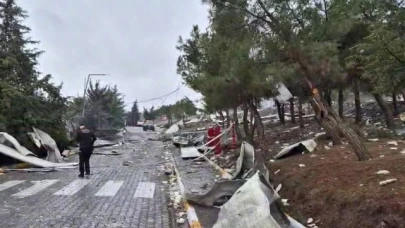 Vali Ustaoğlu: "Patlamada 12 kişi hayatını kaybetti"
