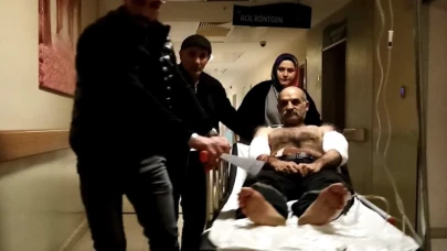 Ağaç soyma makinesine kollarını kaptırdı