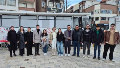 AK Parti Gençlik Kolları'ndan kan bağışı