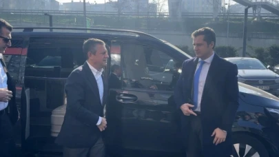 CHP Genel Başkanı Özgür Özel, Olağanüstü Parti Meclisi Toplantısı'na katıldı